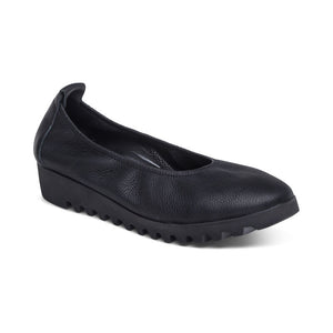 Aetrex Women's Brianna Ballet Flat