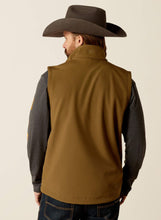 Load image into Gallery viewer, Ariat Mens Logan Soft Shell Vest Beech
