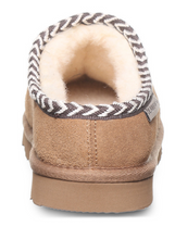 Load image into Gallery viewer, Bearpaw Womens Tabitha Slipper Hickory
